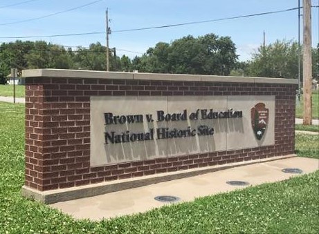 21040850_10101323888379119_72923471_n